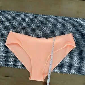 High cut bikini bottoms